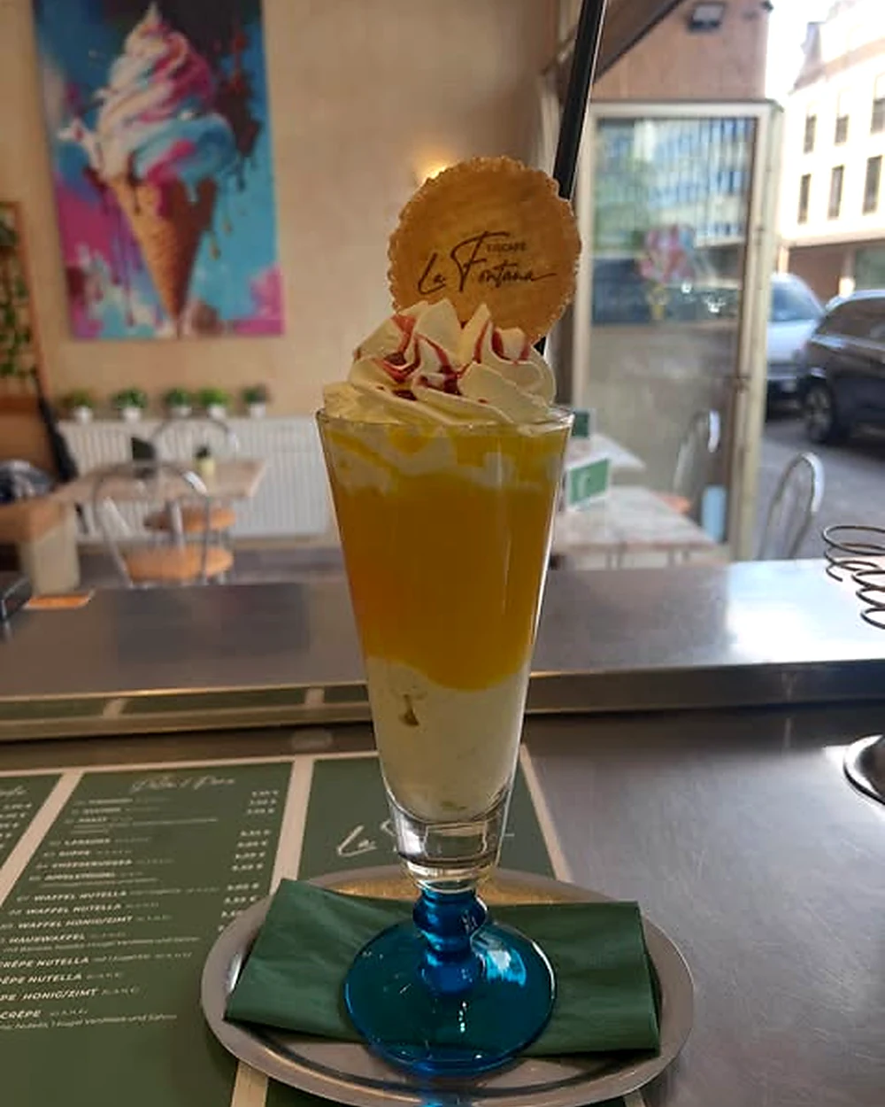 Mango-Dessert im Glas